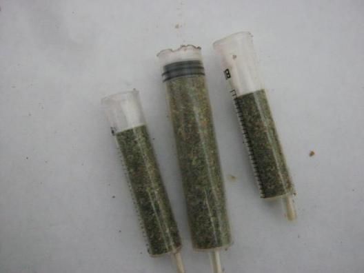 Grija de sărbători: Morcovi bucşiţi cu marijuană pentru un deţinut