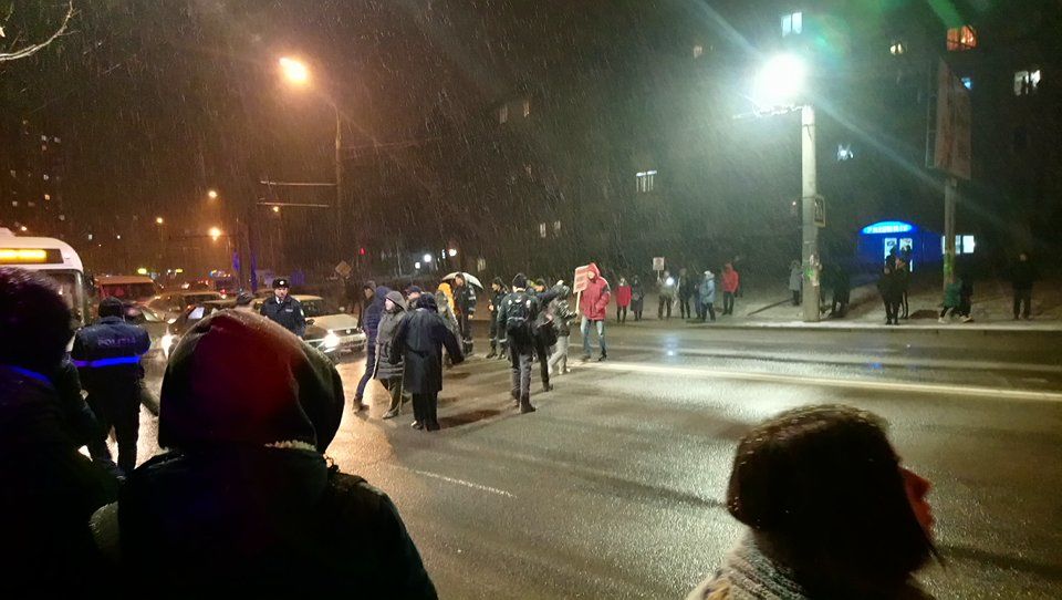 Жители Буюкан вышли на протест