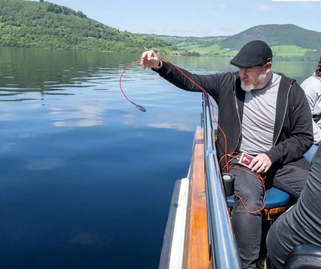 Misterul monstrului din Loch Ness: Un nou obiect, observat în apele celebrului lac