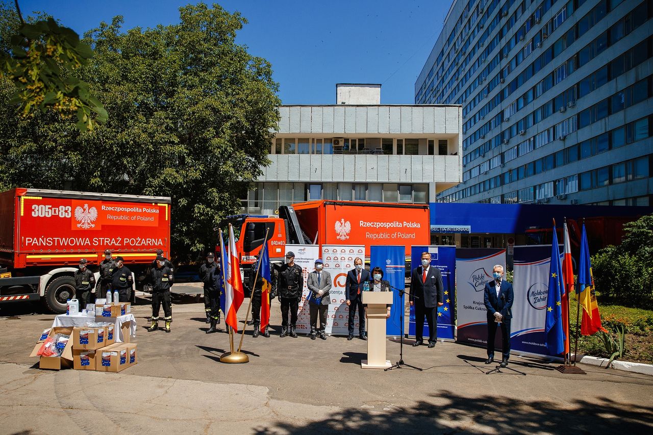 Польша предоставила Молдове гуманитарную помощь для борьбы с пандемией