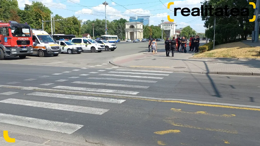 Получено 4 сообщения о бомбе: примэрия, парк, церковь Чуфля, аэропорт