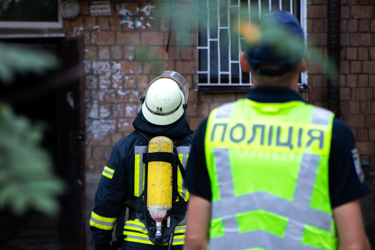 В многоэтажке в Киеве произошел пожар, есть погибшие