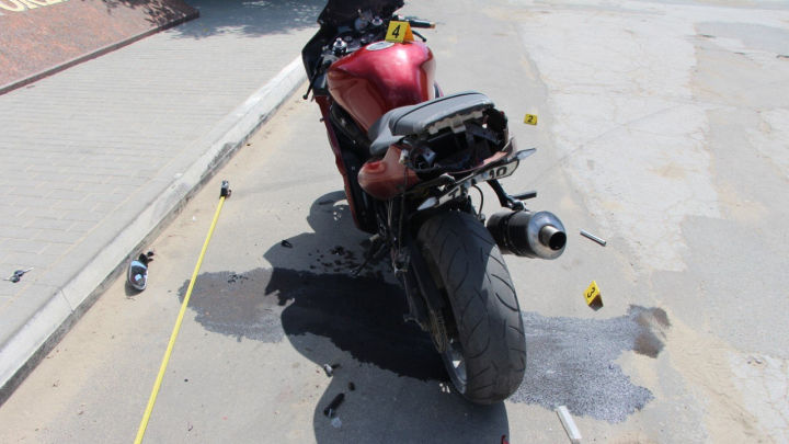 Din cumpărător, s-a transformat în hoț. Un bărbat din Nisporeni, prins de politiști, după ce a furat o motocicletă
