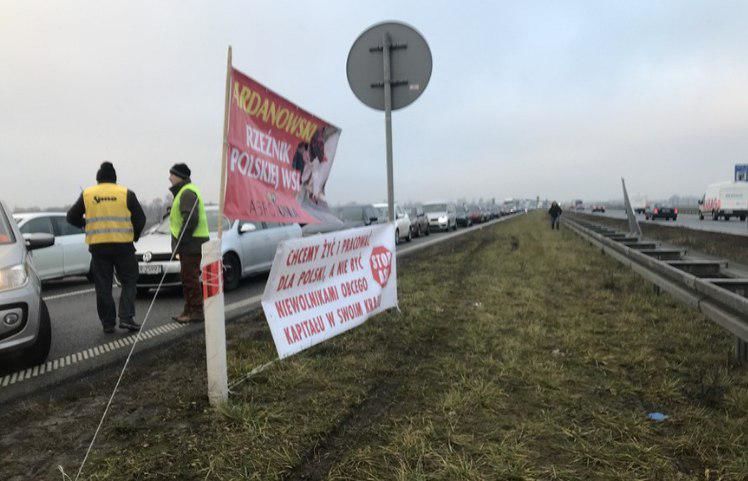 Французы вдохновили поляков на протест в желтых жилетах