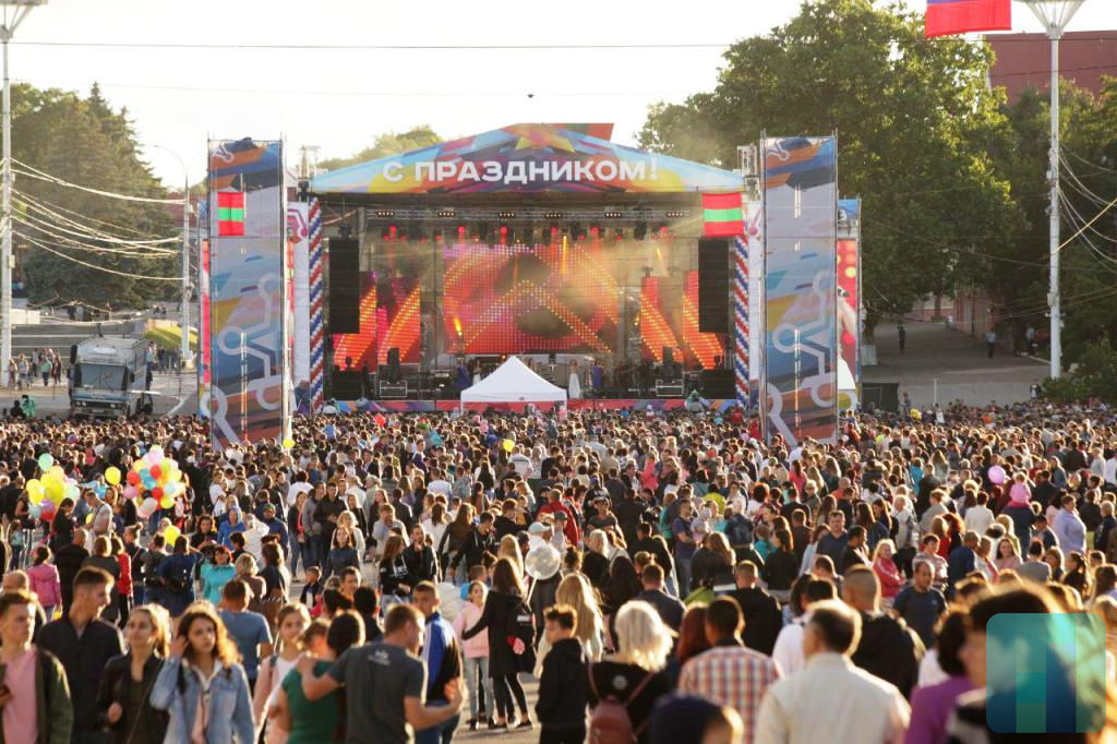 В центре Тирасполя прошел концерт в честь 25-летия компании "Шериф"