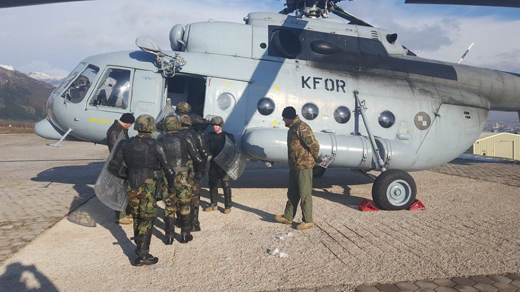 Контингент Нацармии помогает поддерживать безопасность в Косово