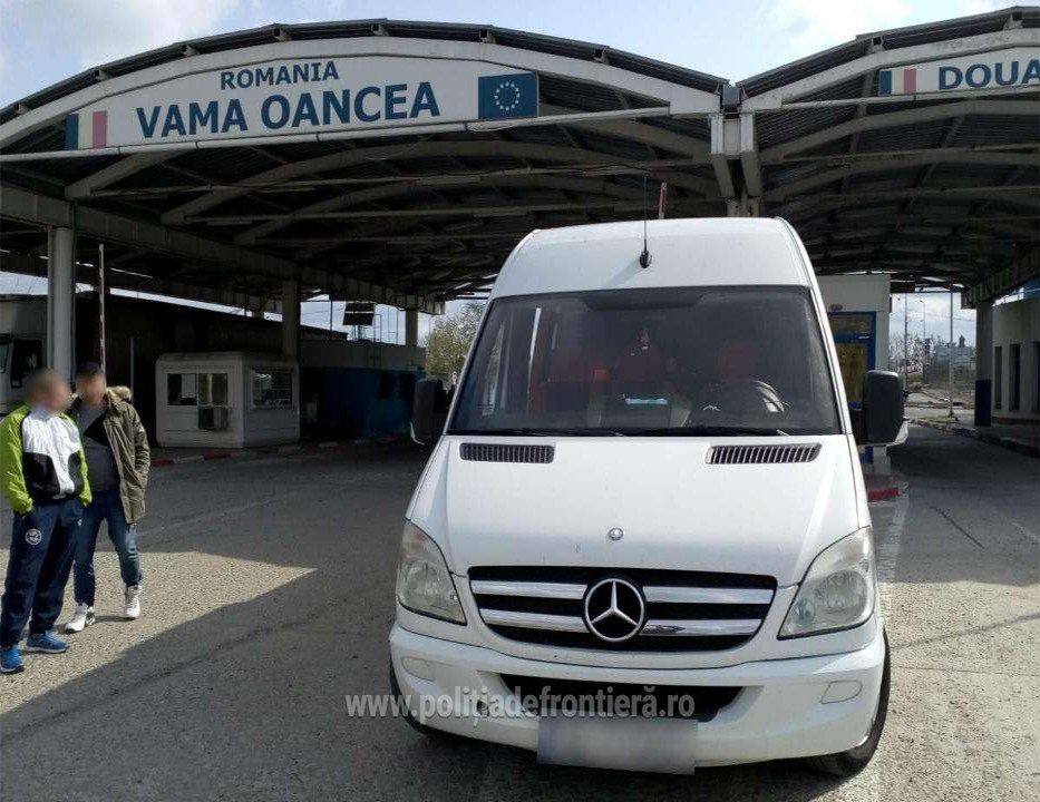 Молдаванин пытался провезти в Бельгию чужой поддельный румынский паспорт