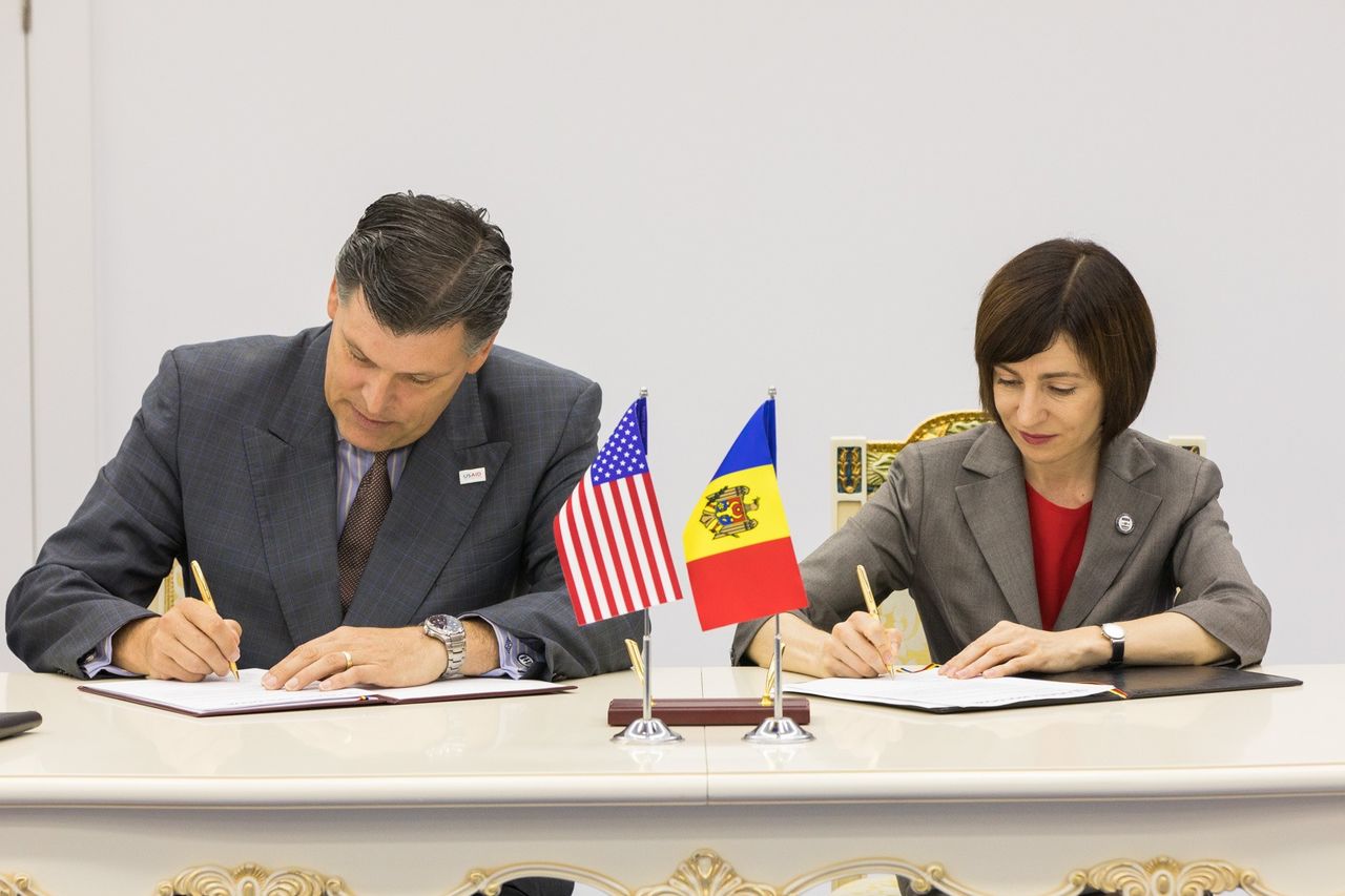 Майя Санду провела встречу с представителем бюро USAID по Европе и Евразии