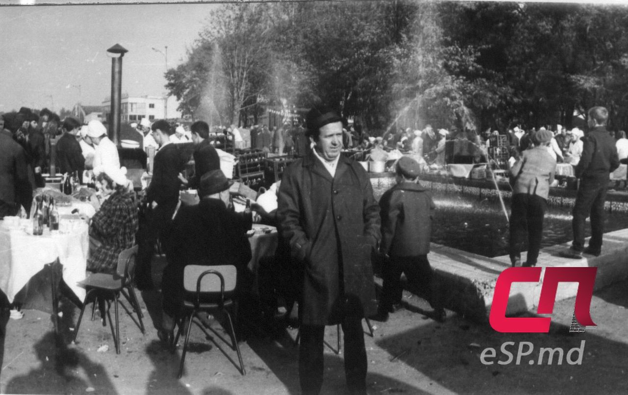 Опубликованы фотографии народных гуляний в Бельцах советских времен