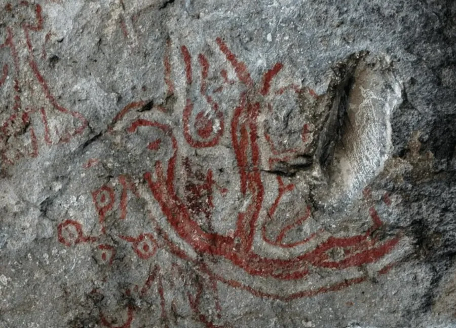 В турецкой пещере найдены наскальные рисунки возрастом 8000 лет