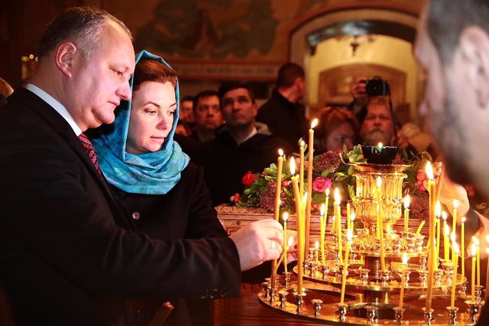 В Москве официально открыли памятник Дмитрию Кантемиру