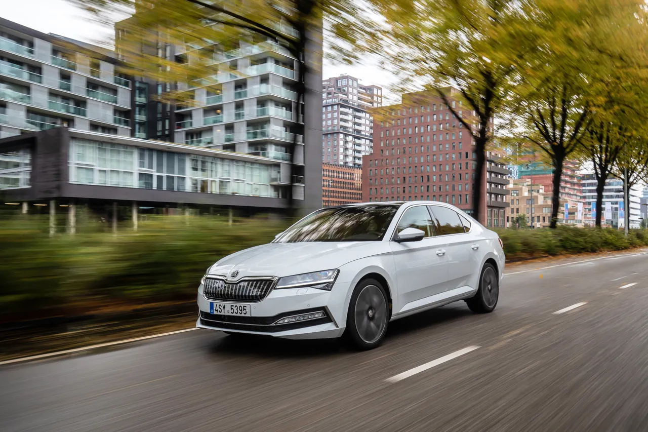 Щедрая осень. Специальное предложение на автомобили Škoda – экономия до 8000 евро