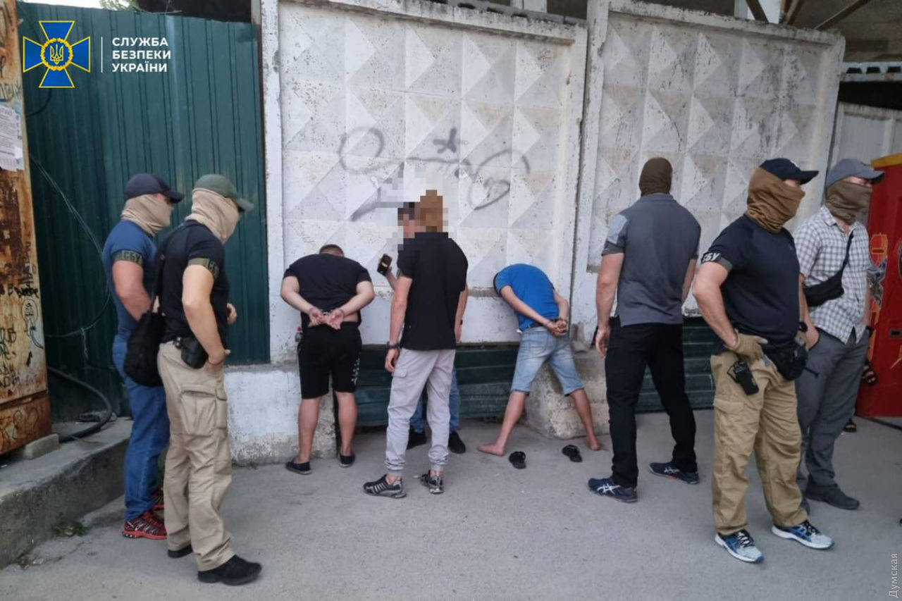 Гражданин Молдовы руководил бандой рэкетиров в Одессе