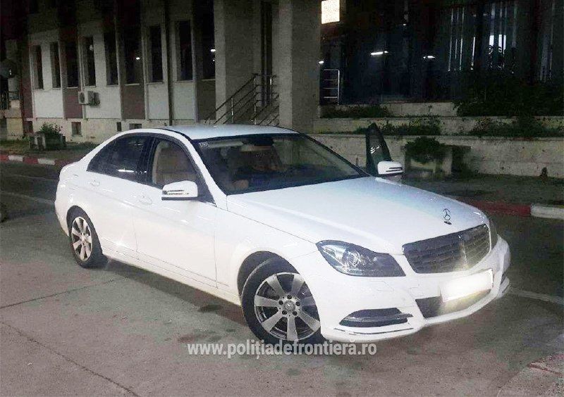 В Скуленах обнаружен автомобиль Mercedes-Benz, разыскиваемый властями Италии