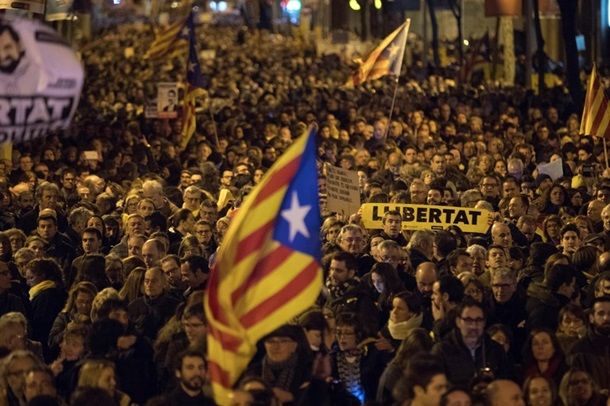 Протесты в Барселоне: 27 пострадавших