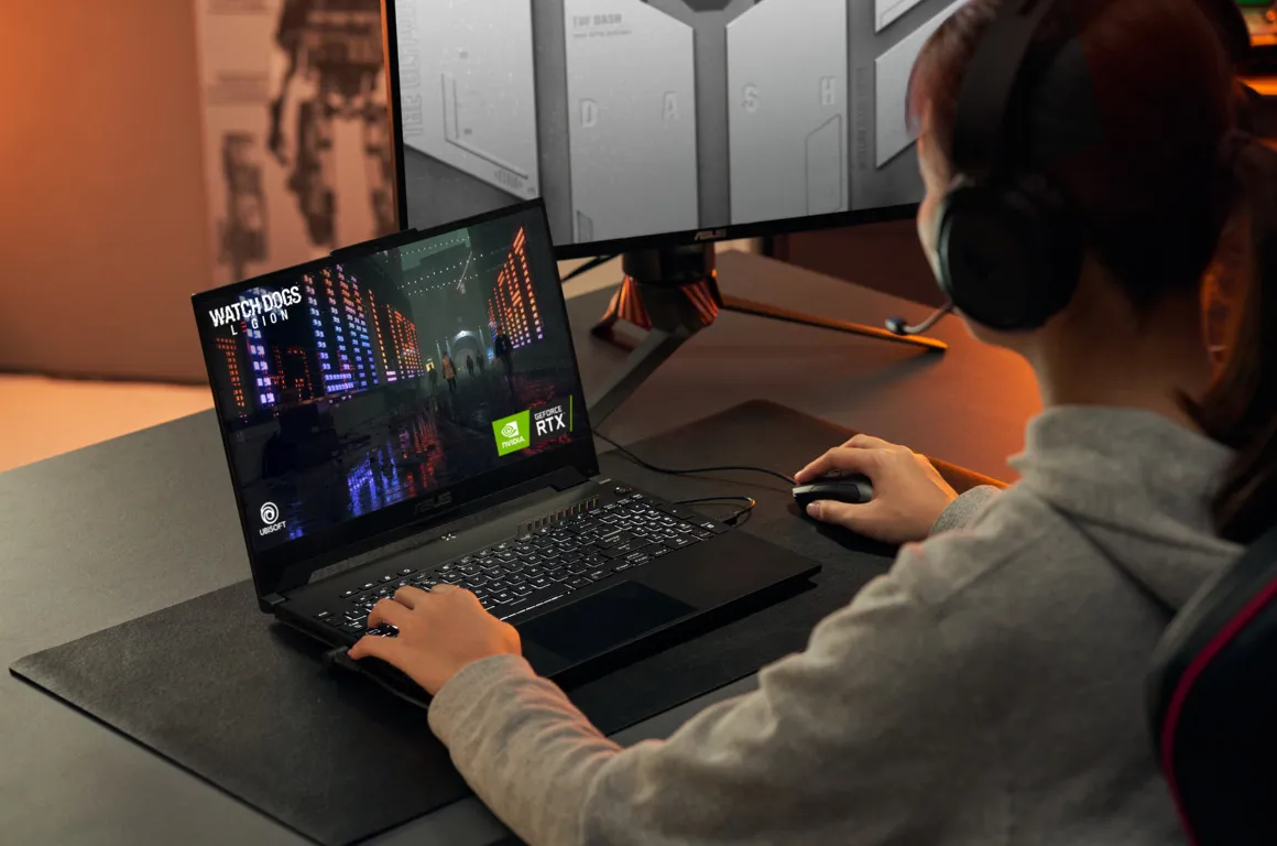 Asus TUF Dash F15: Врываемся в игру