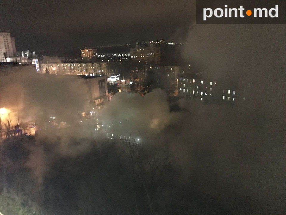 На Рышкановке произошел пожар в ресторане "Кавказская пленница"