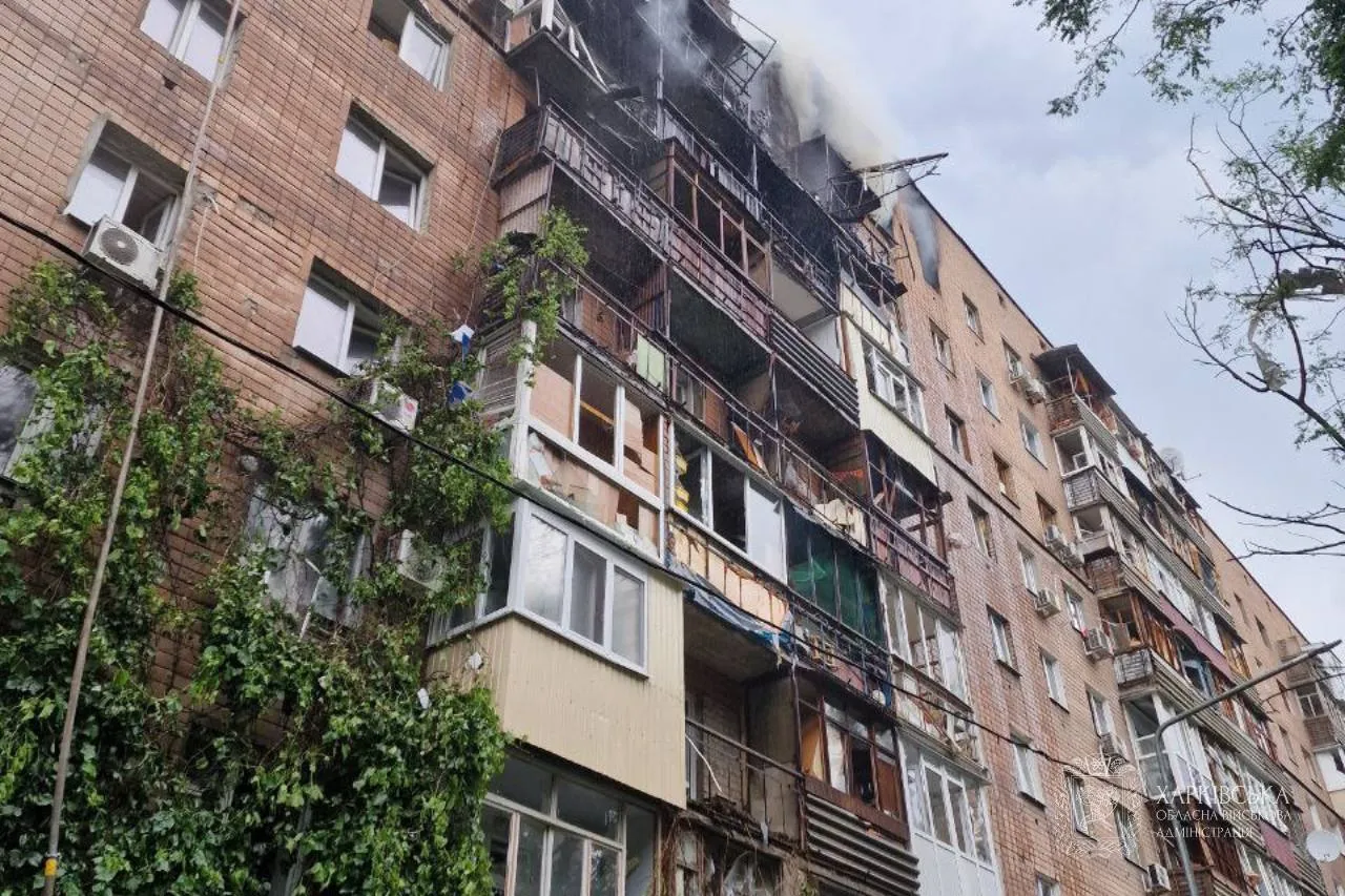 В результате ударов России по Харькову и Херсону не менее пяти человек погибли