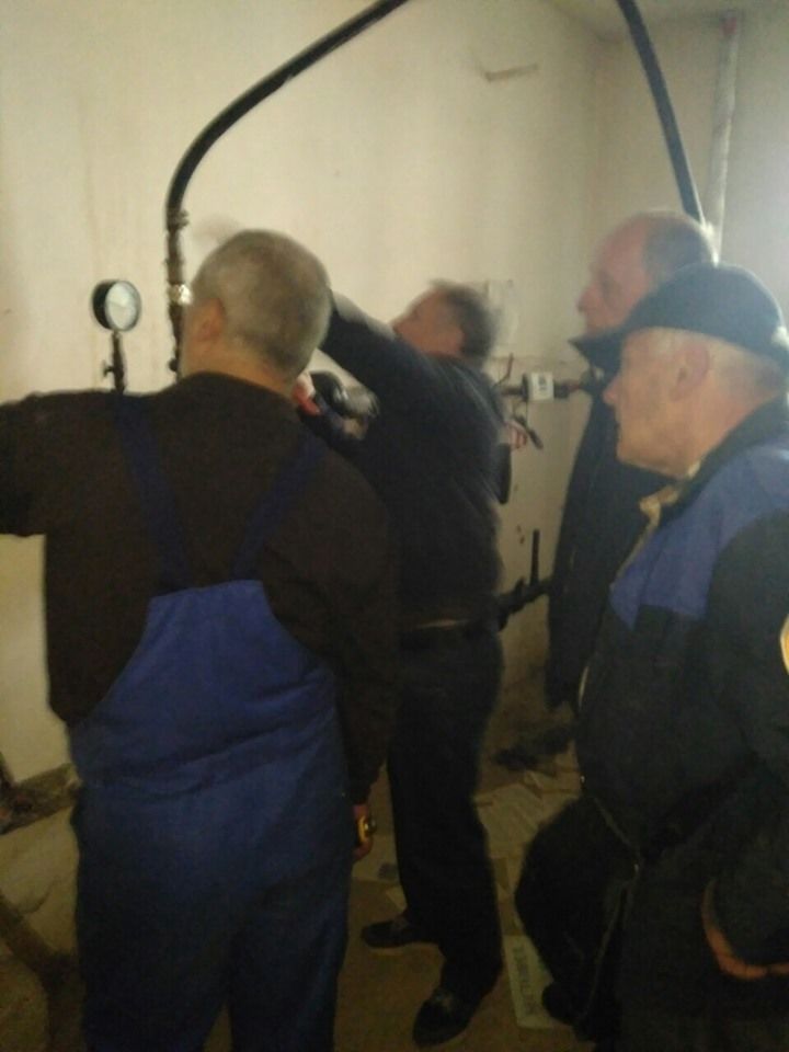 Управдомы проводят работы по подготовке жилого фонда к холодному сезону