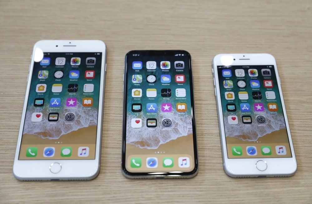 На презентации iPhone X не сработала функция распознавания лица