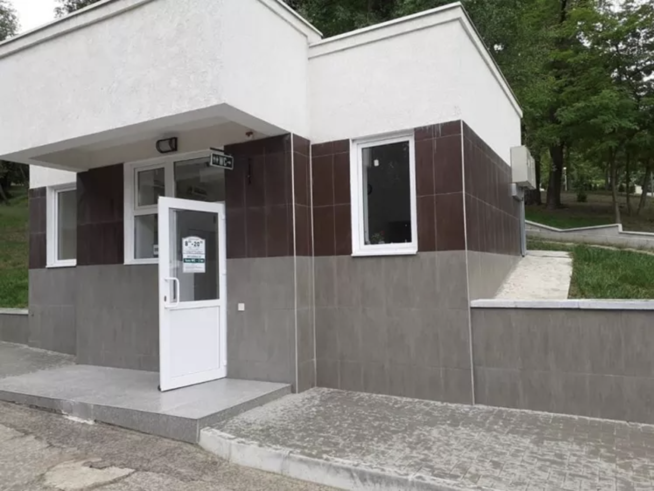 В парках Кишинева установлены новые туалеты
