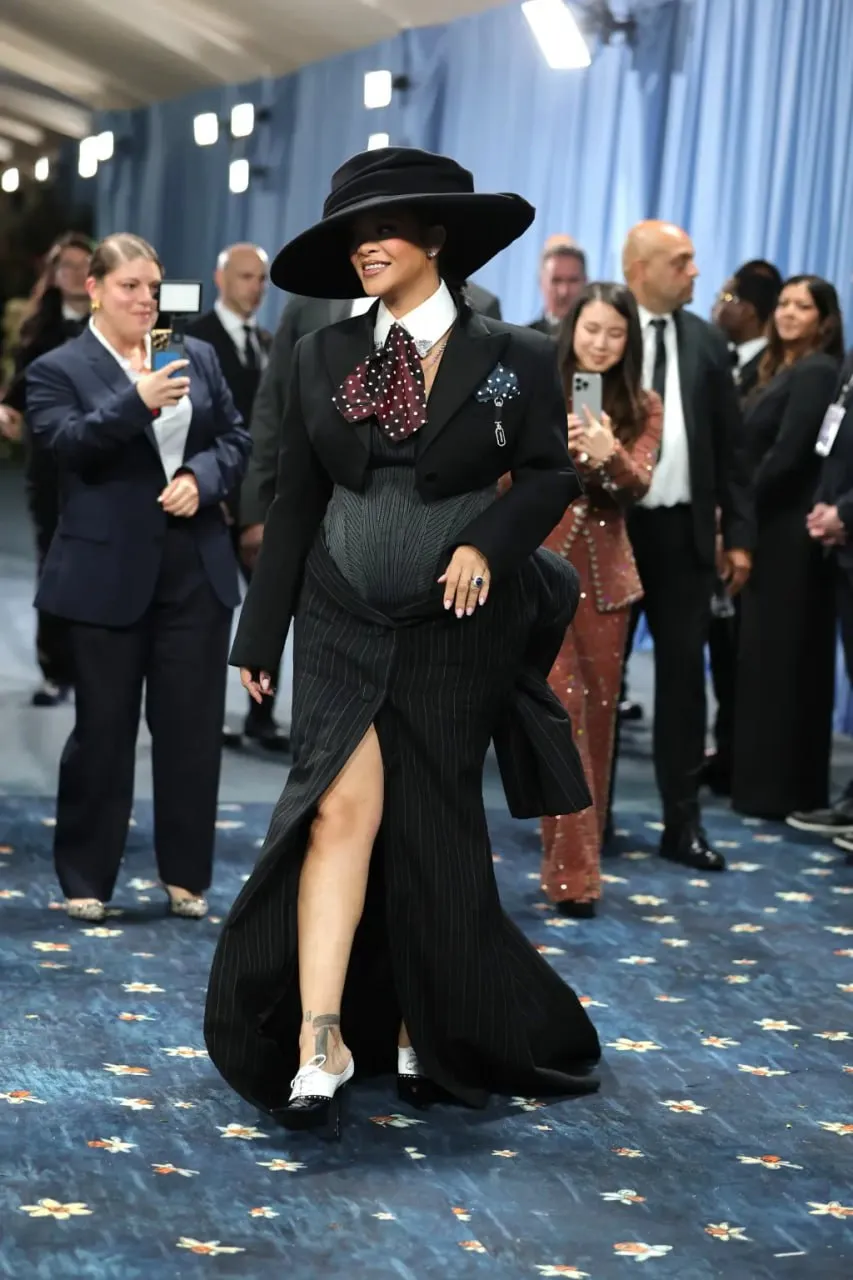 Rihanna este însărcinată pentru a treia oară