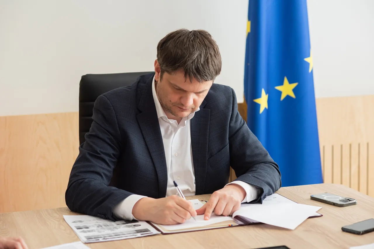 Молдова и ЕС продлили соглашение о либерализации грузоперевозок до конца 2025 года
