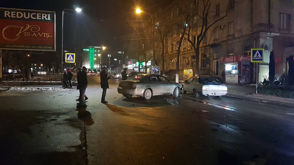 Авария в центре Кишинева: пострадала женщина
