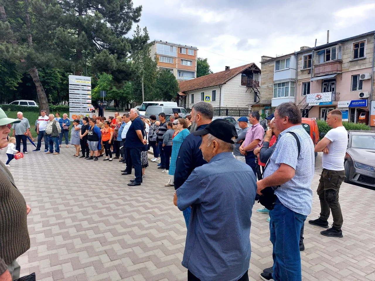 В районах Молдовы проходят протесты против политики власти