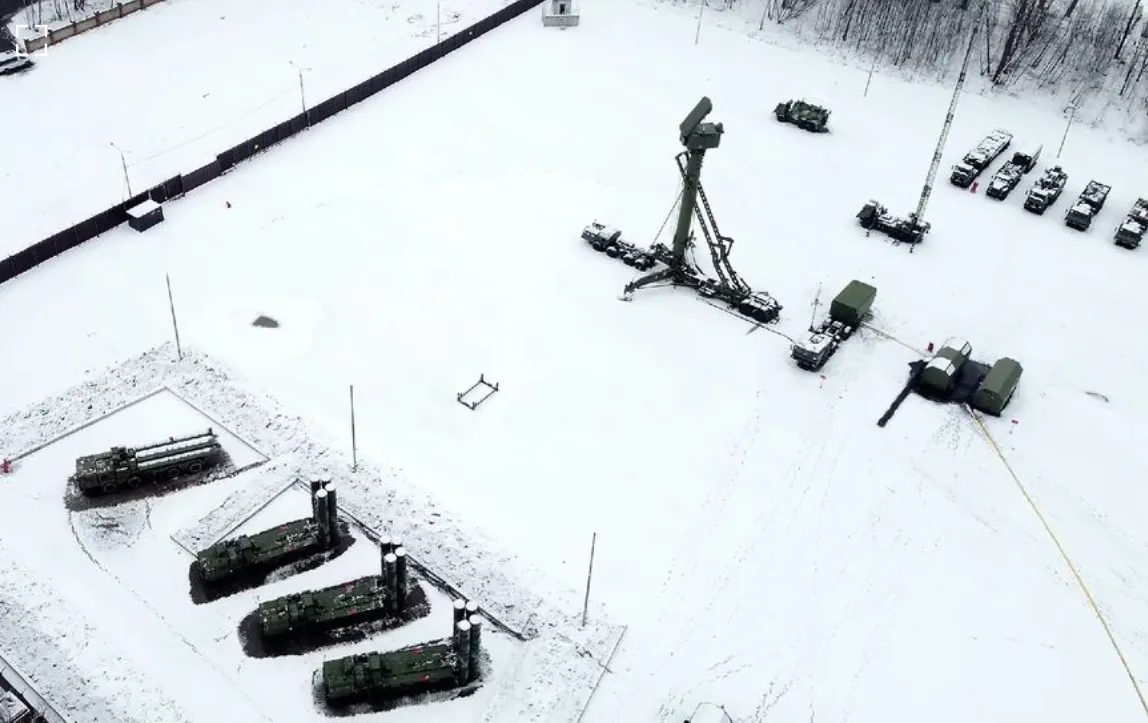 The Insider: Для размещения комплексов ПВО в Москве вырубают леса