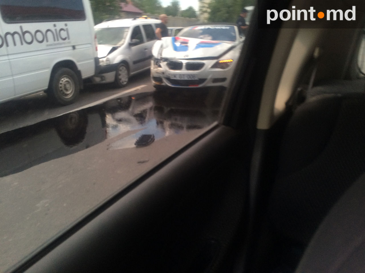 Accident în Capitală cu implicare unui automobil unic în Moldova