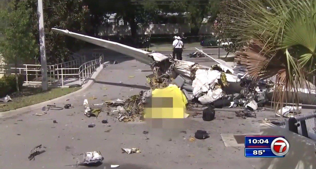 Момент фатальной авиакатастрофы в США попал на видео