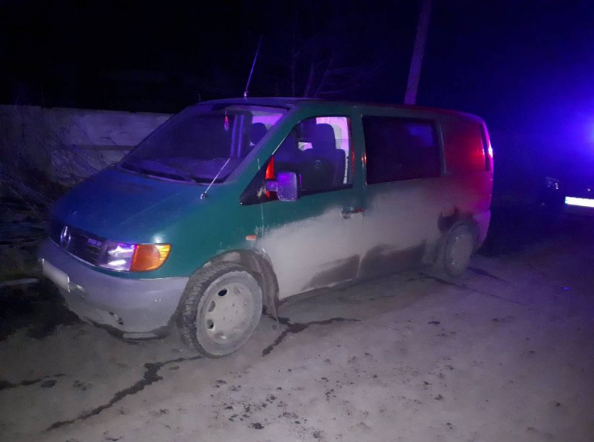 На границе с Украиной задержано более тонны ядер грецкого ореха без документов о происхождении