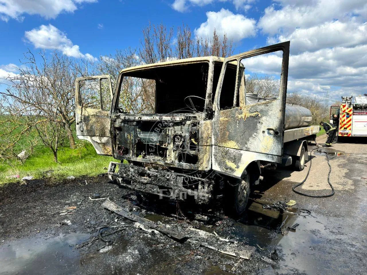 O autocisternă pentru lapte a luat foc în mers la Tiraspol