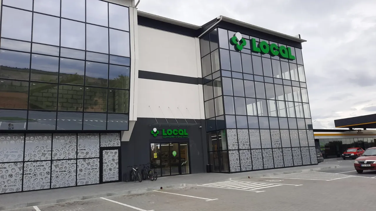 Грандиозное открытие большого ТЦ Kvartal в Хынчештах