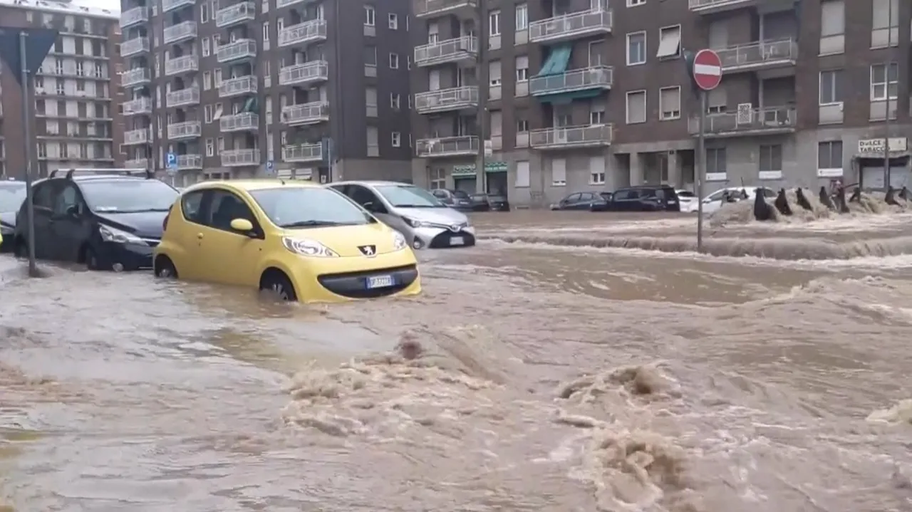 Наводнение в Милане: в городе затоплены целые кварталы