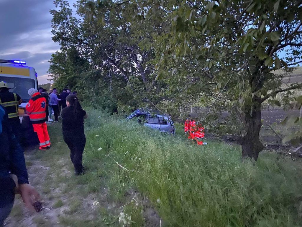 В Яловенском районе произошло ДТП: 25-летний водитель погиб на месте