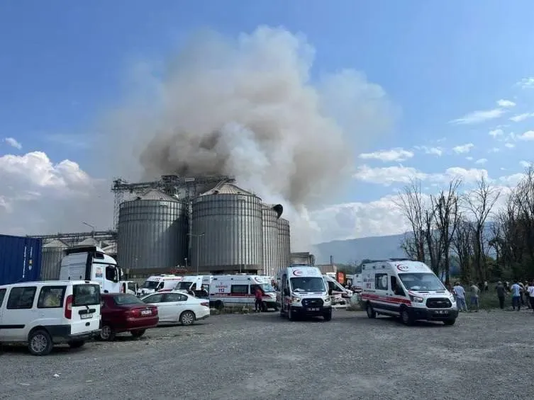 Explozie la o fabrică de paste în Turcia: 20 de persoane, rănite