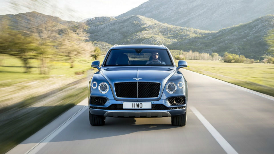Bentley представил быстрейший в мире дизельный внедорожник