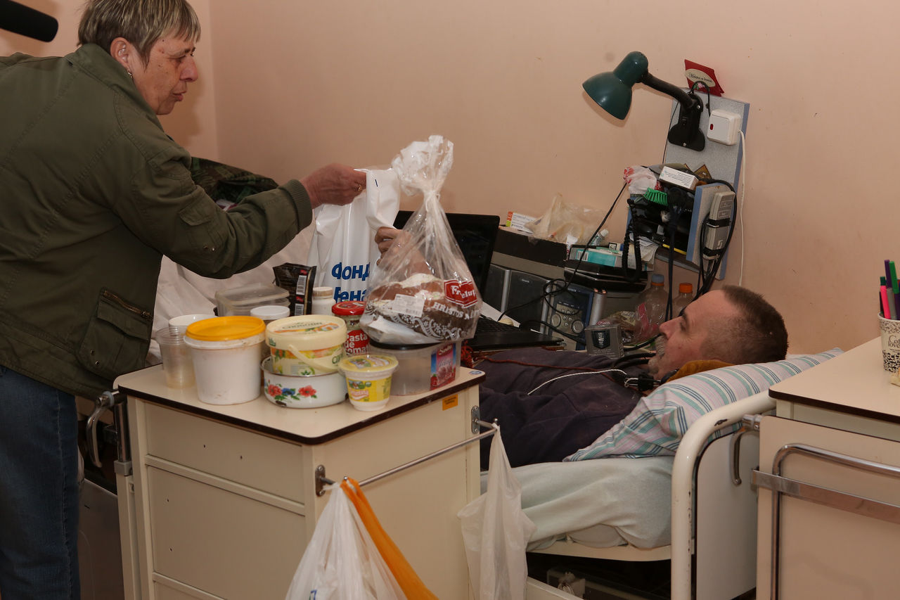 Более 7000 пасхальных подарков раздали волонтеры фонда Усатого
