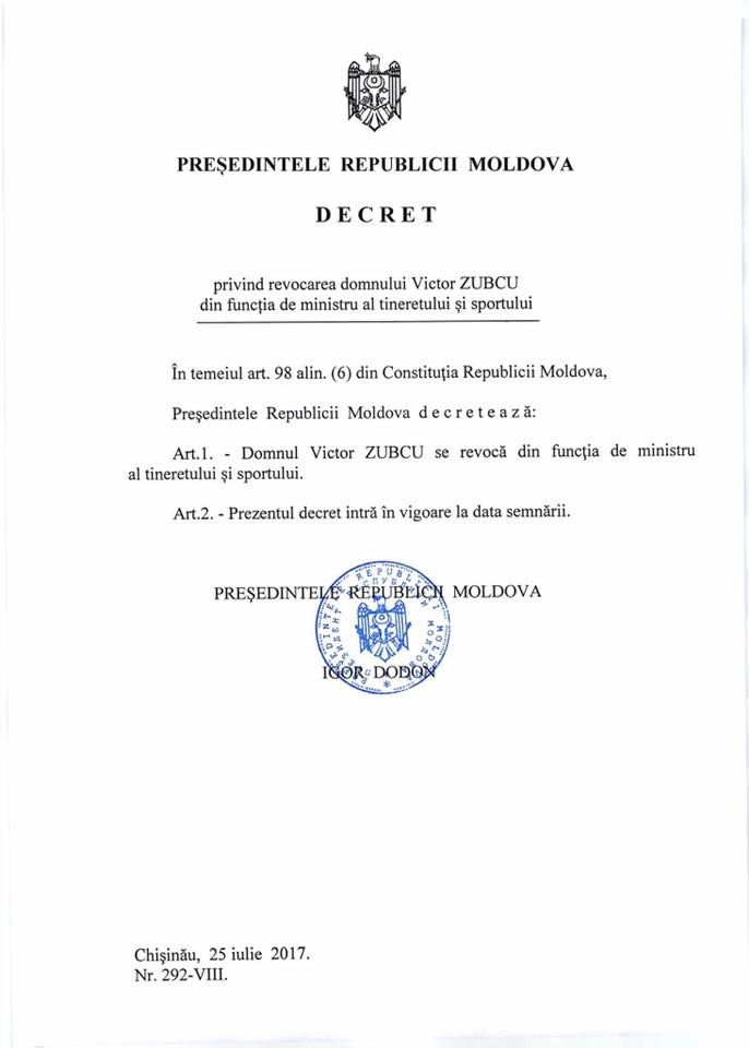 Dodon a semnat decretul de demitere a miniștrilor Glavan și Zubcu