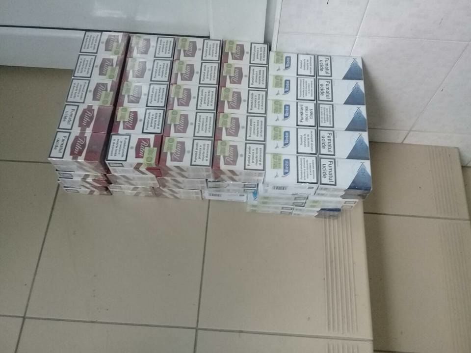 Contrabandă cu țigări depistată la frontieră cu România