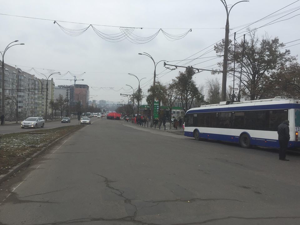 Движение транспорта в центре столицы ограничено в связи с митингом ПСРМ