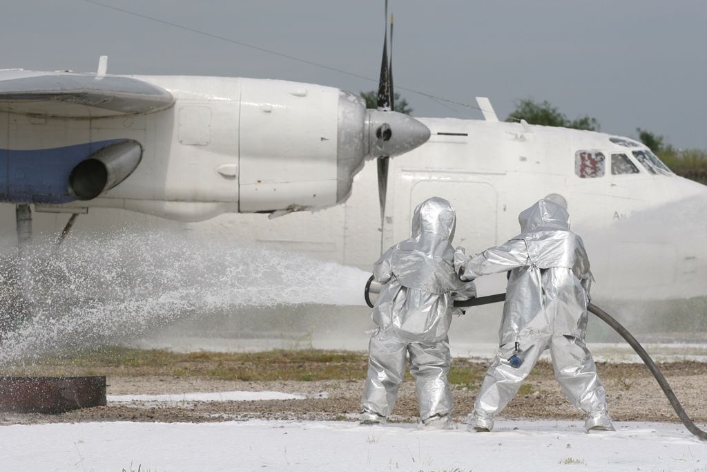 Exerciţii de simulare a unui incendiu pe Aeroportul Chişinău