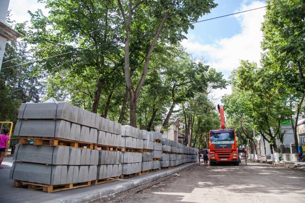 В Оргееве начались обширные работы по реконструкции центральных улиц