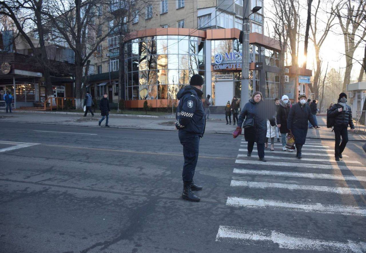 Около 500 сотрудников полиции будут следить за безопасностью пешеходов