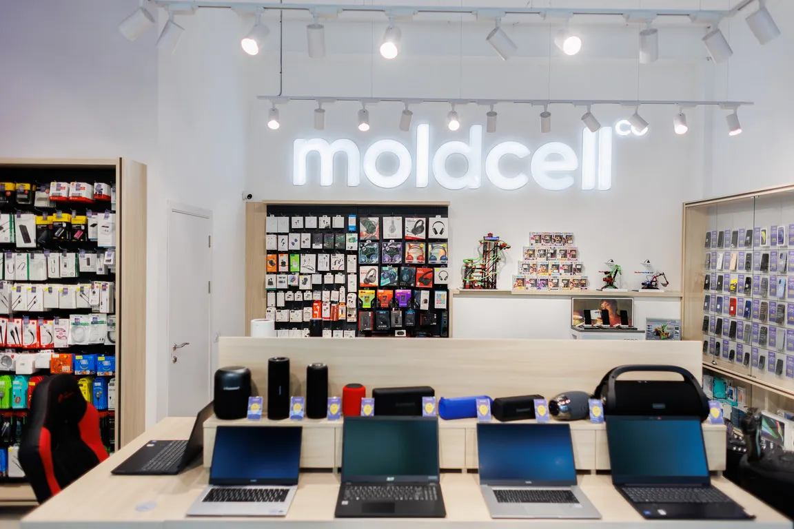 Moldcell Partener: Новый магазин в Oasis Mall