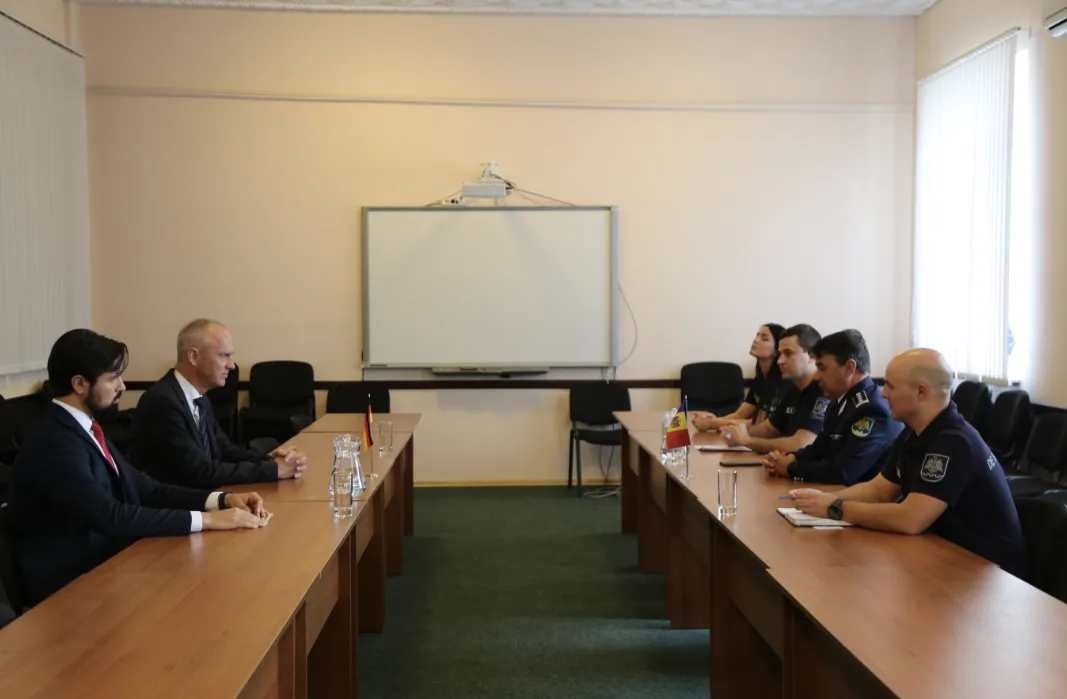 Пограничная полиция Молдовы получит 30 внедорожников