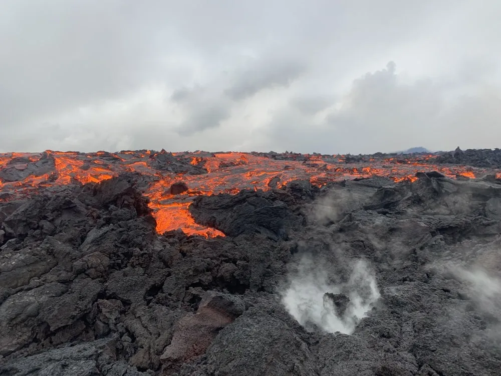 O erupție din Islanda a ajutat la dezvăluirea secretelor domeniilor magmatice din scoarța terestră