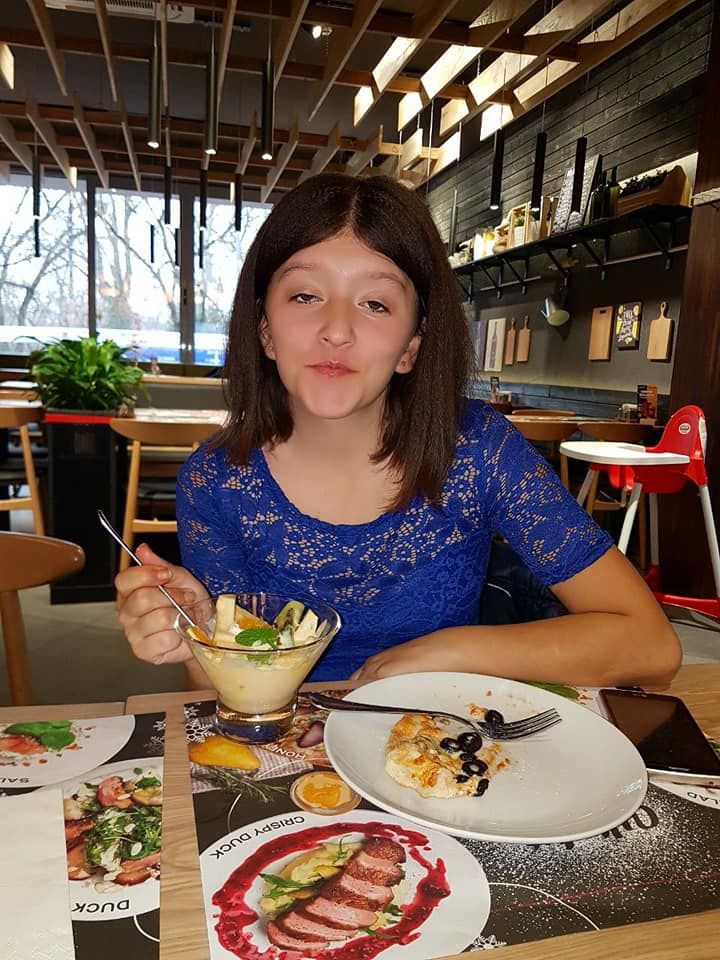 Родственники разыскивают пропавшую 18-летнюю девушку